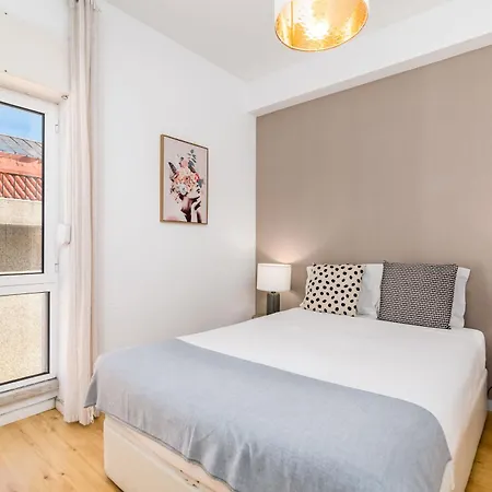 Go Native - Principe Real * Лісабон